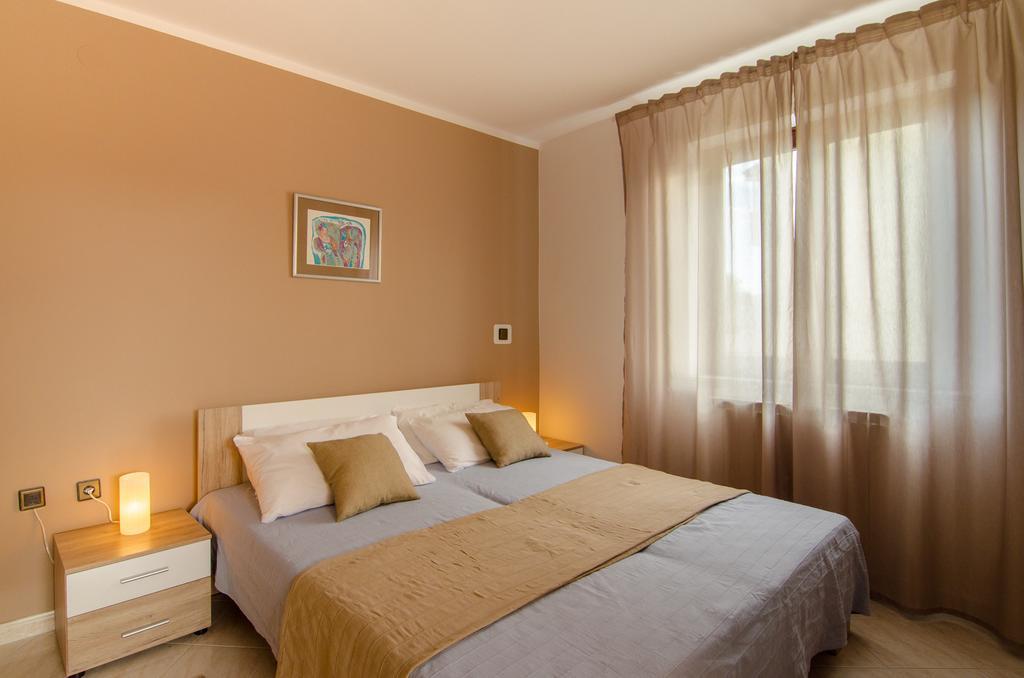 Apartments Karlo & Ivona Labin  Chambre photo