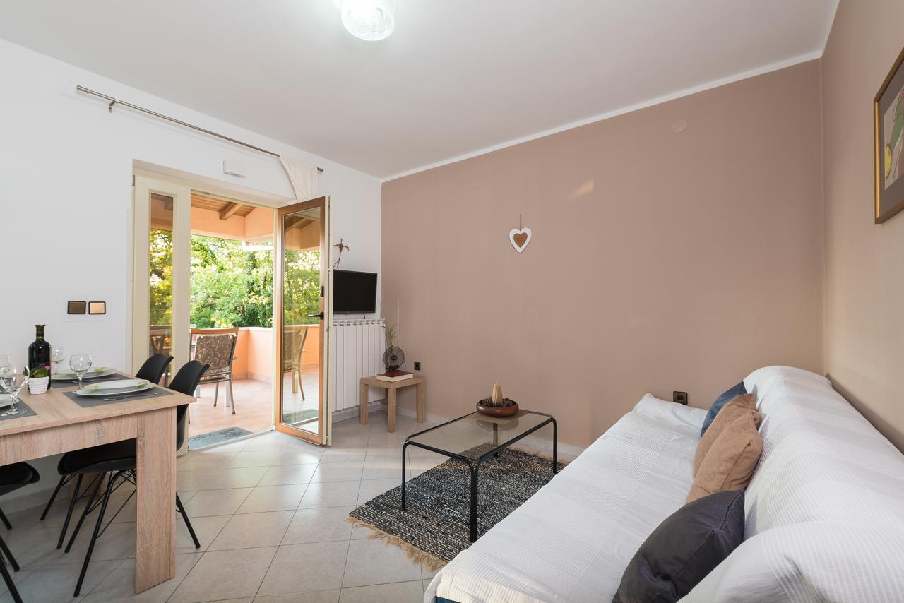 Apartments Karlo & Ivona Labin  Extérieur photo